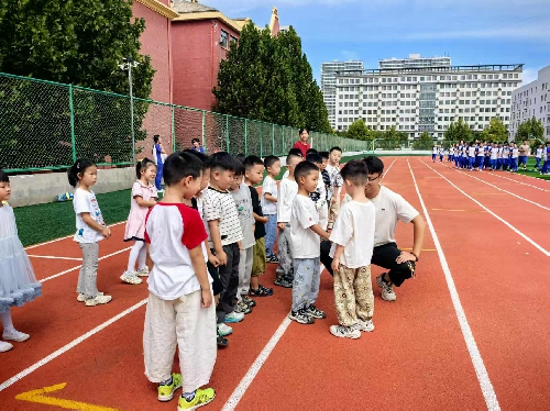 沉浸式大课间体验，赴一场小学成长之约——莱西国开美之鸥幼儿园幼小衔接 ...